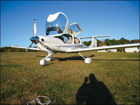 SR20 vs. DA40 Cirrus Prevails