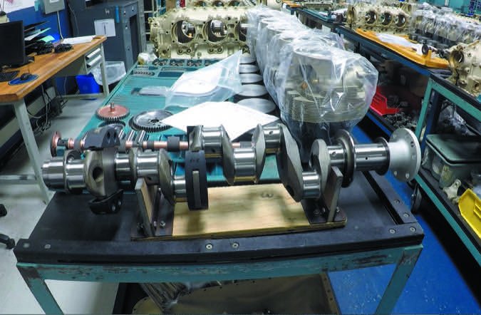 Engine assembly kit