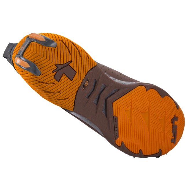dakota shoe orange soles