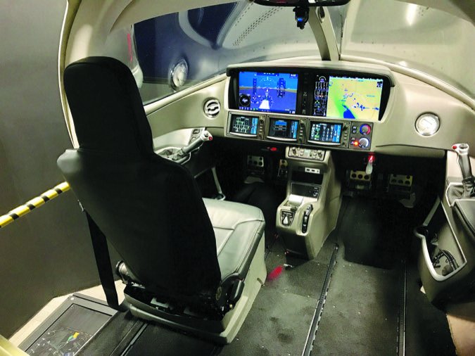 10 Cirrus sim