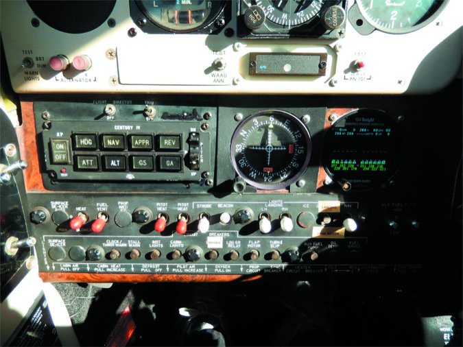 4 Baron pilot seat