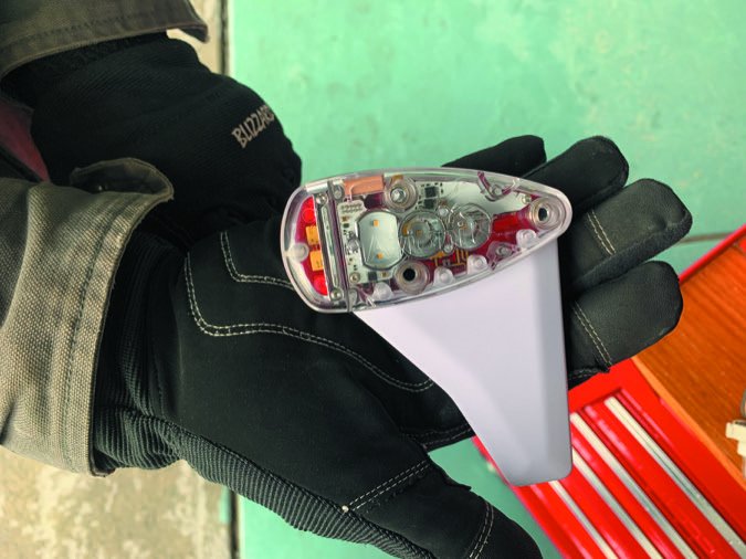 3 skybeacon in hand