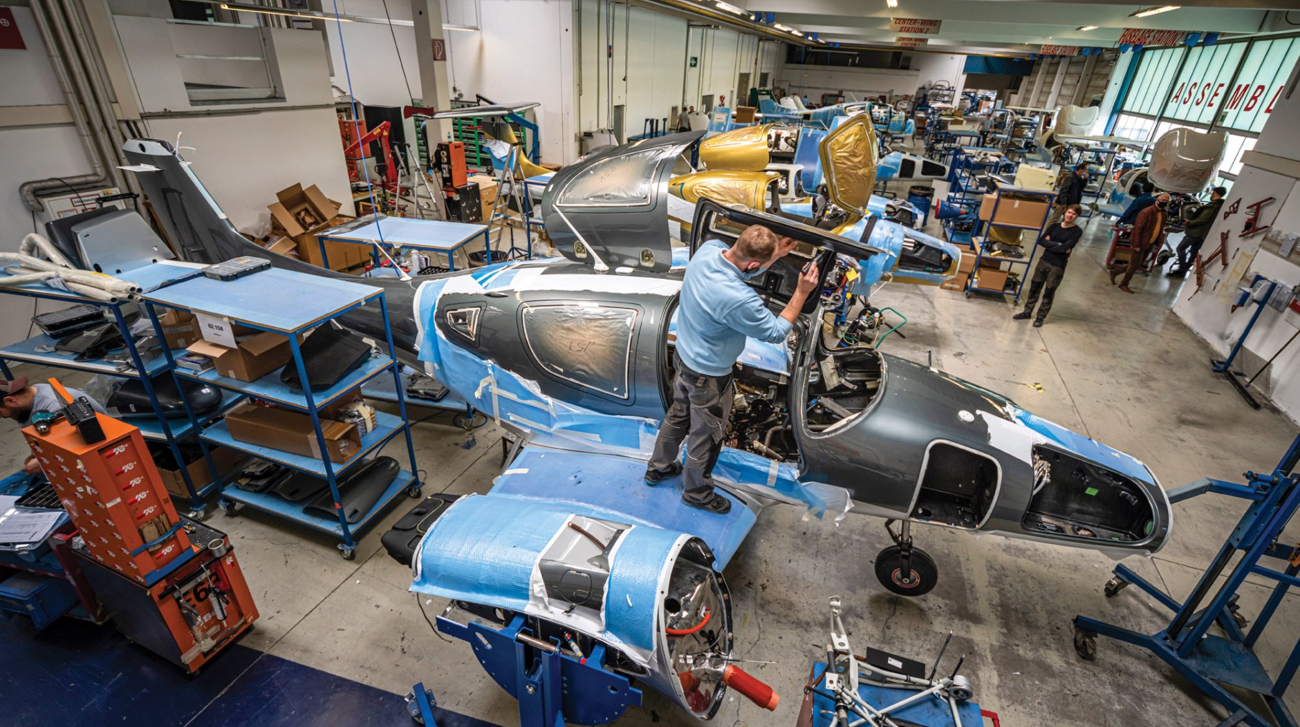 Canada-based Diamond Aircraft delivered 252 aircraft in 2024, but tariffs could significantly halt U.S. sales in 2025 and beyond because of tariffs on aviation.