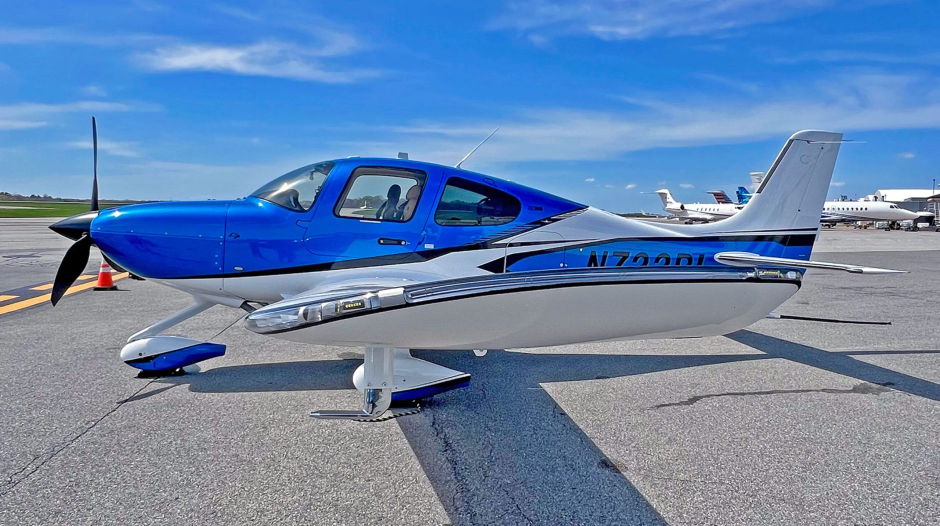 Cirrus SR22 G7+ with Safe Return