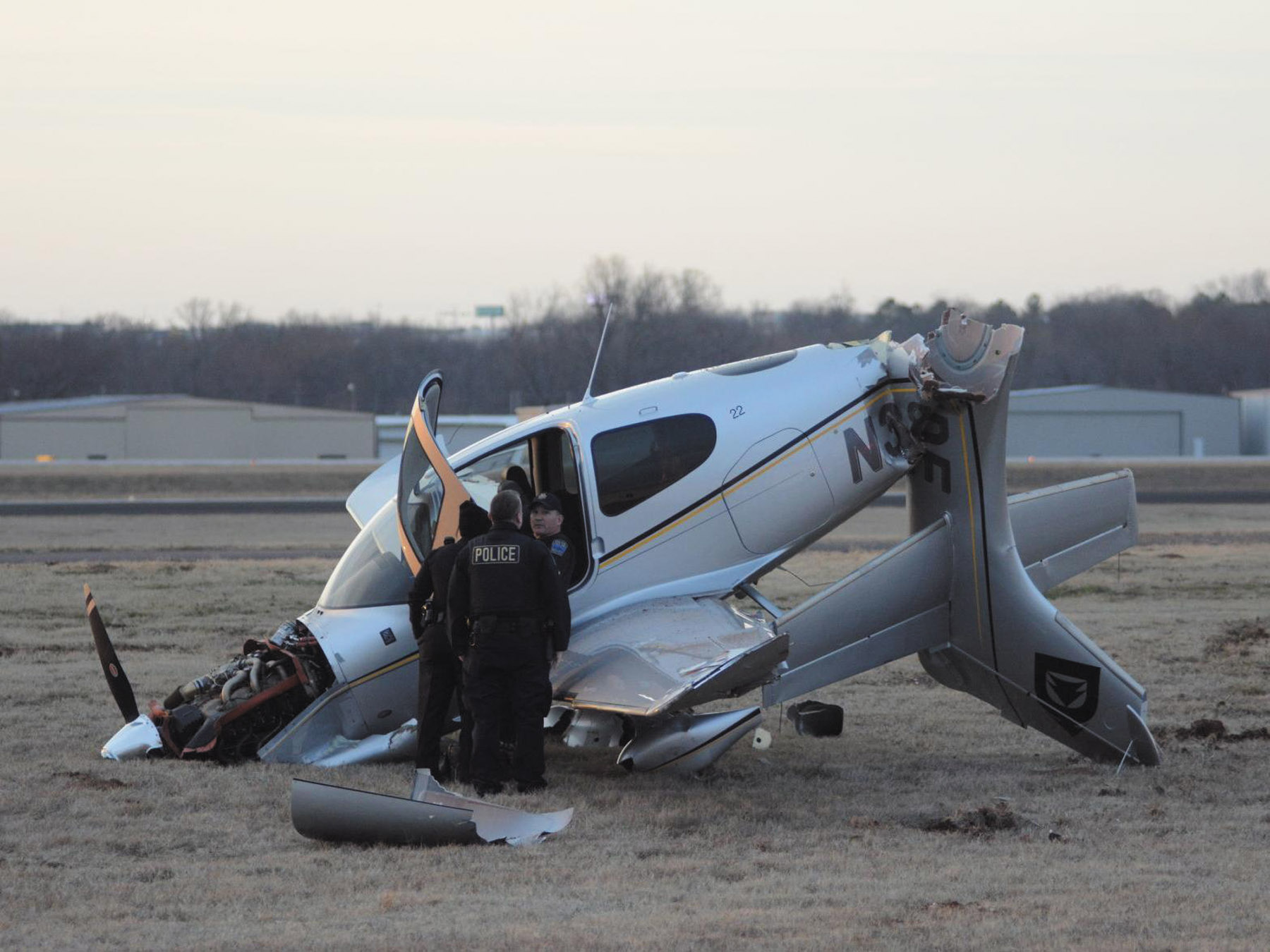Cirrus safety - crashed airplane
